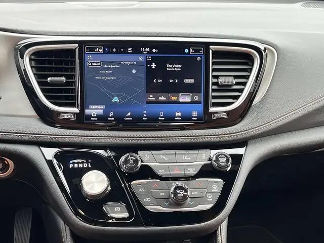 2026 Chrysler Pacifica Pinnacle AWD