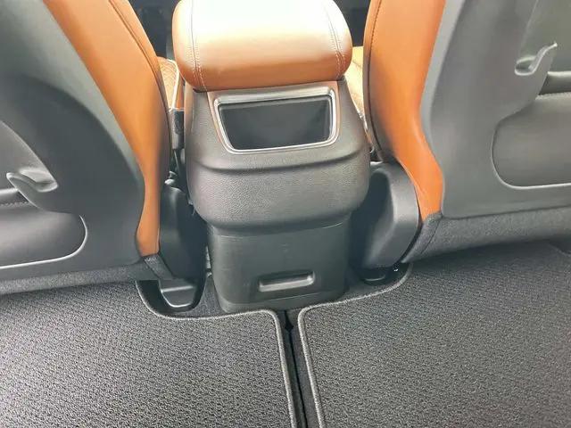 2026 Chrysler Pacifica Pinnacle AWD
