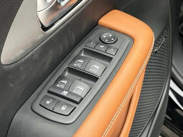 2026 Chrysler Pacifica Pinnacle AWD