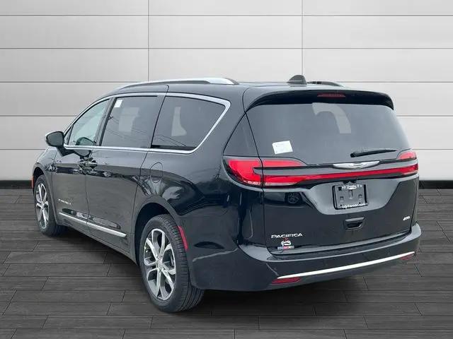 2026 Chrysler Pacifica Pinnacle AWD