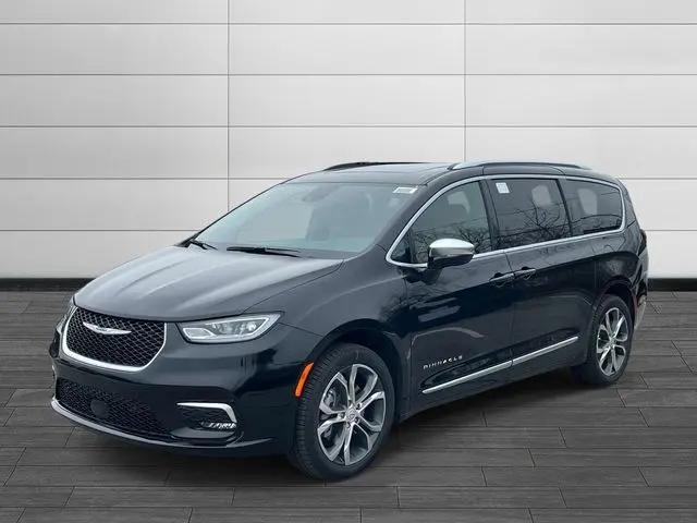 2026 Chrysler Pacifica Pinnacle AWD