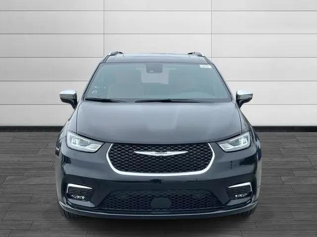 2026 Chrysler Pacifica Pinnacle AWD