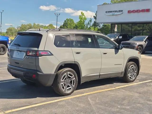 2026 Jeep Cherokee Laredo 4x4
