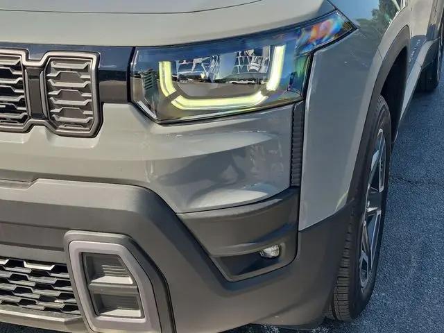 2026 Jeep Cherokee Laredo 4x4