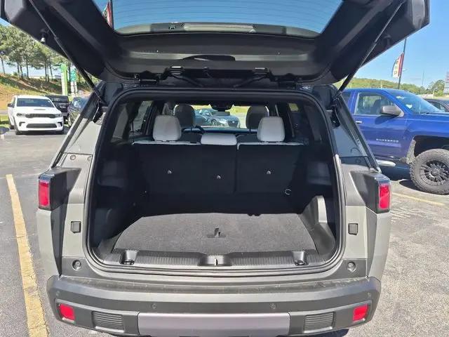 2026 Jeep Cherokee Laredo 4x4