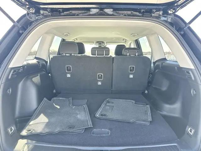 2023 Jeep Grand Cherokee Laredo 4x4