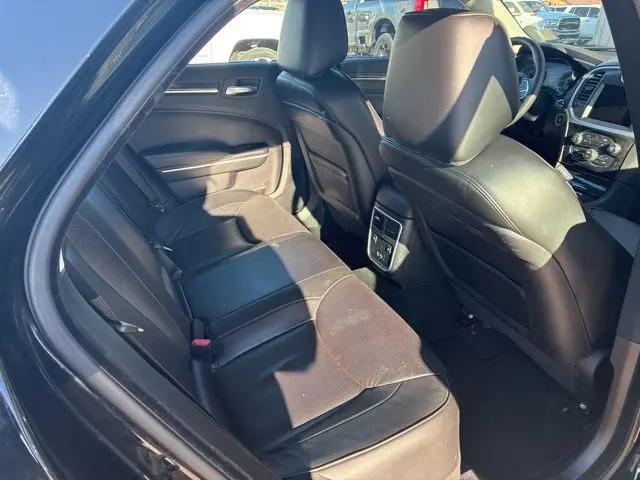 2023 Chrysler 300 Touring-L AWD