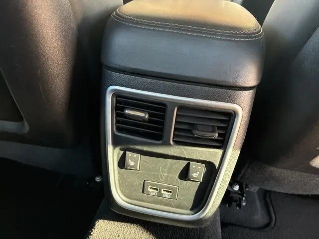2023 Chrysler 300 Touring-L AWD