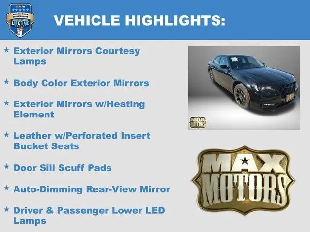 2023 Chrysler 300 Touring-L AWD