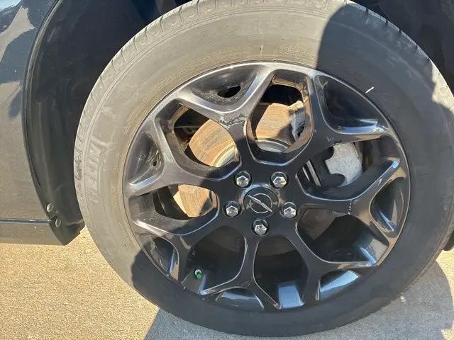 2023 Chrysler 300 Touring-L AWD