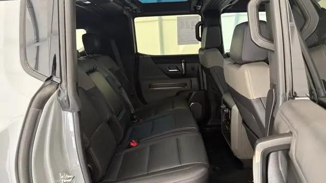 2025 GMC HUMMER EV 2X e4WD
