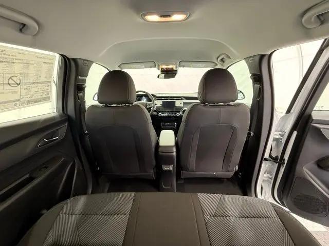 2027 Chevrolet Bolt LT FWD