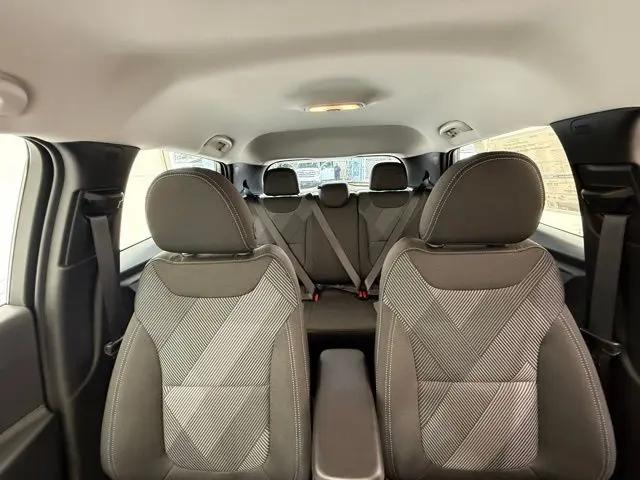 2027 Chevrolet Bolt LT FWD