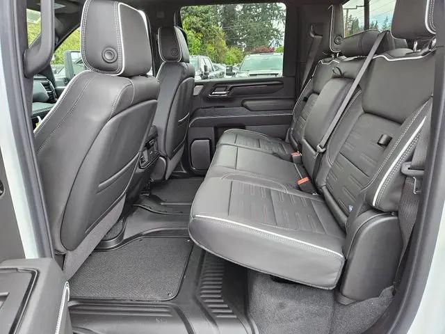 2026 GMC Sierra 2500HD Crew Cab, Standard Bed, AT4X, 4WD