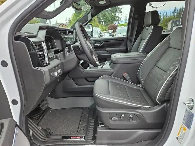 2026 GMC Sierra 2500HD Crew Cab, Standard Bed, AT4X, 4WD