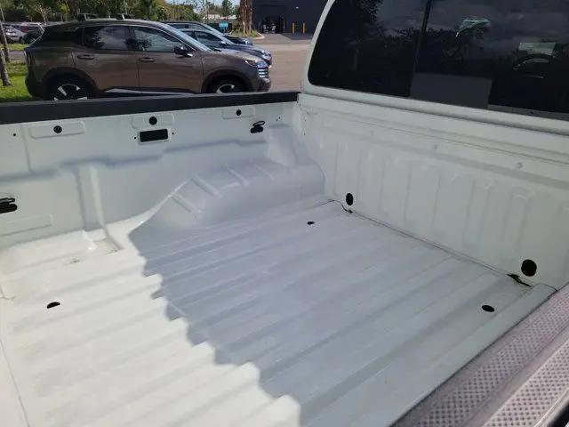 2026 Nissan Frontier Crew Cab SV 4x2