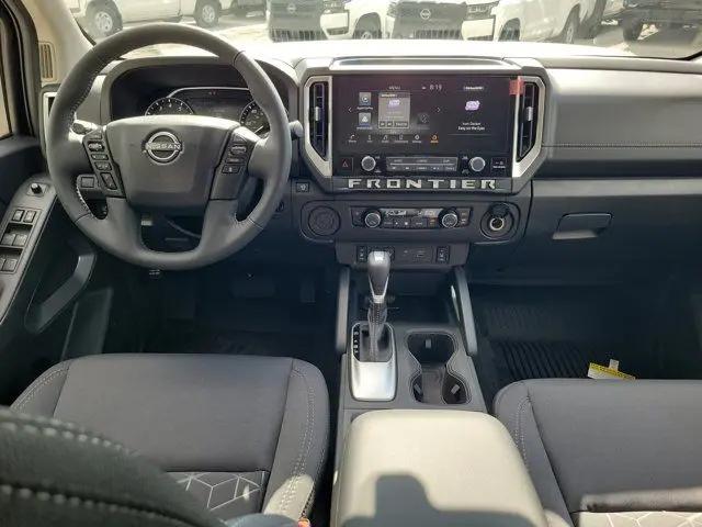 2026 Nissan Frontier Crew Cab SV 4x2