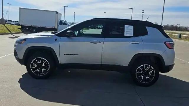 2024 Jeep Compass Trailhawk 4x4
