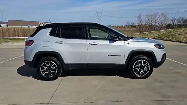2024 Jeep Compass Trailhawk 4x4
