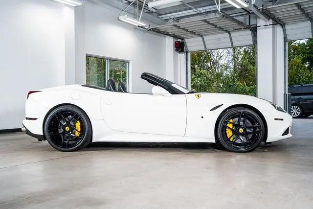 2016 Ferrari California T