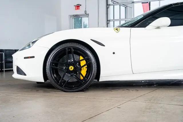 2016 Ferrari California T