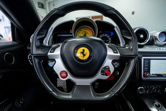 2016 Ferrari California T