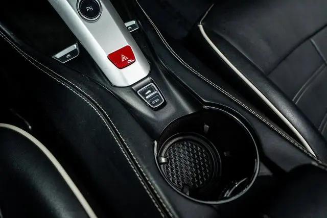 2016 Ferrari California T