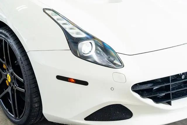 2016 Ferrari California T