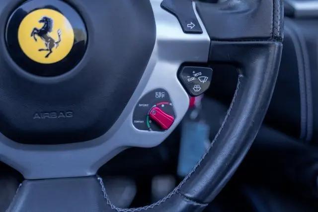 2016 Ferrari California T