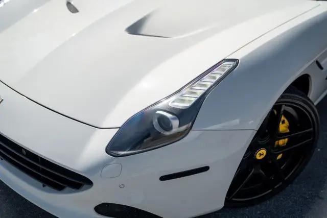 2016 Ferrari California T
