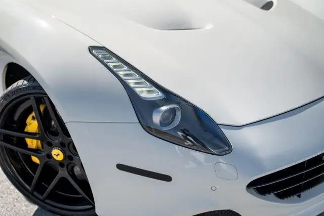 2016 Ferrari California T