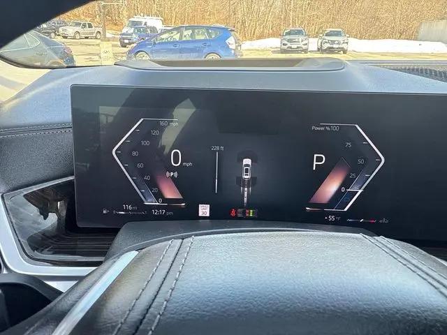 2023 BMW X7 xDrive40i