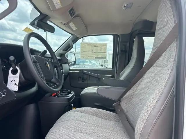 2025 Chevrolet Express Cargo Van RWD 3500 Extended Wheelbase WT