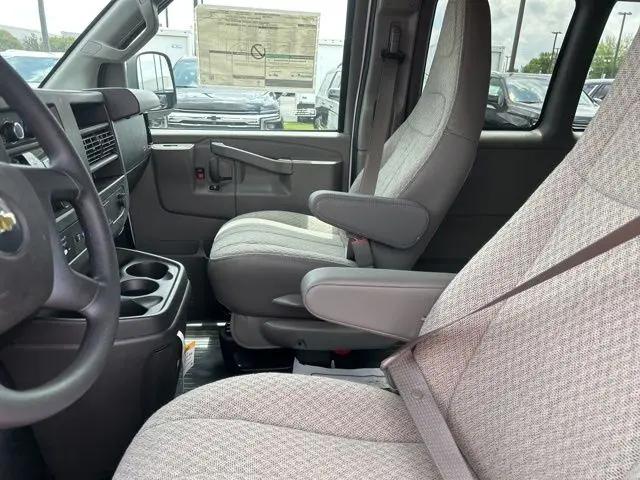 2025 Chevrolet Express Cargo Van RWD 3500 Extended Wheelbase WT