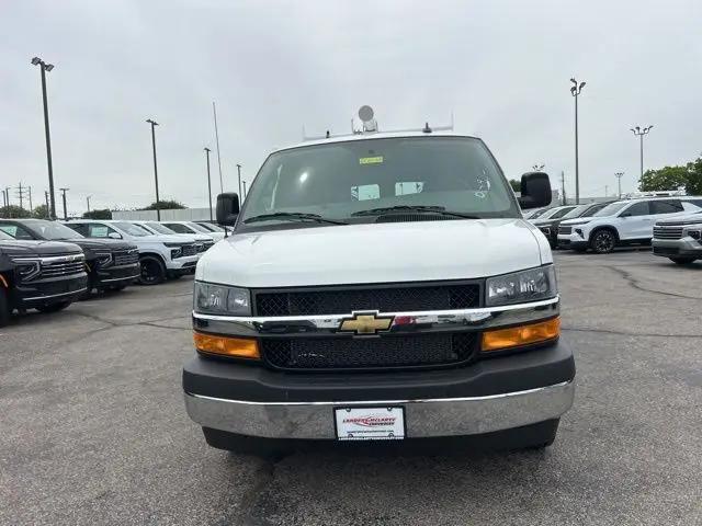 2026 Chevrolet Express Cargo Van 2500 Regular Wheelbase, WT, RWD