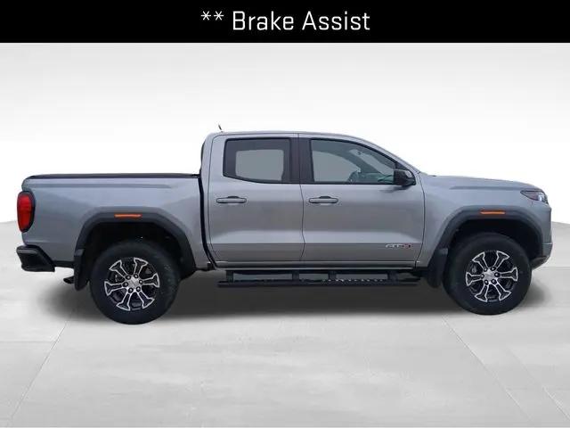 2024 GMC Canyon 4WD AT4