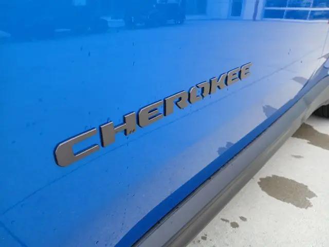 2026 Jeep Cherokee Laredo