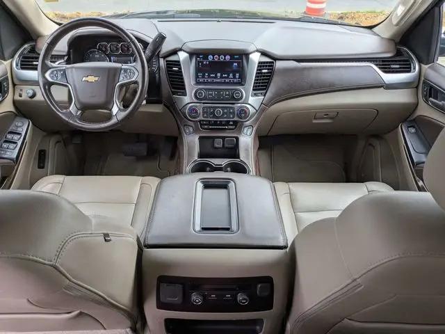 2019 Chevrolet Suburban LT