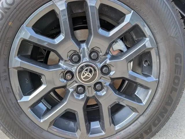 2026 Toyota Tundra Platinum CrewMax 5.5' Bed