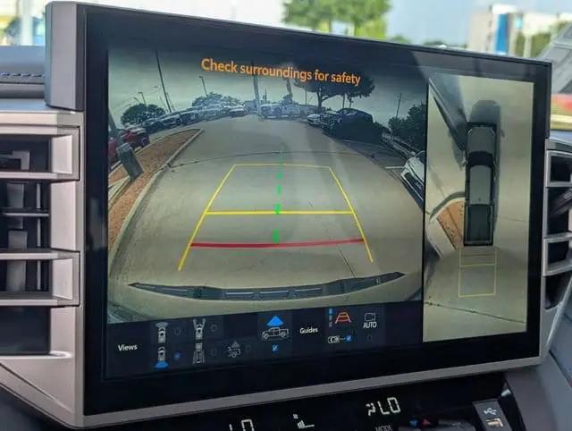 2026 Toyota Tundra Platinum CrewMax 5.5' Bed
