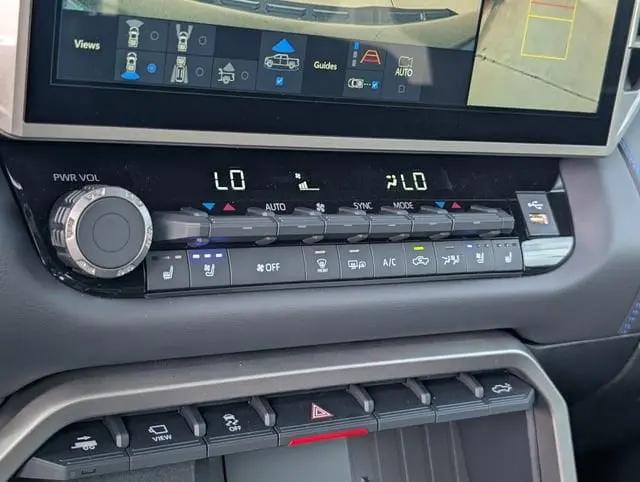 2026 Toyota Tundra Platinum CrewMax 5.5' Bed