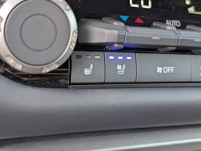 2026 Toyota Tundra Platinum CrewMax 5.5' Bed