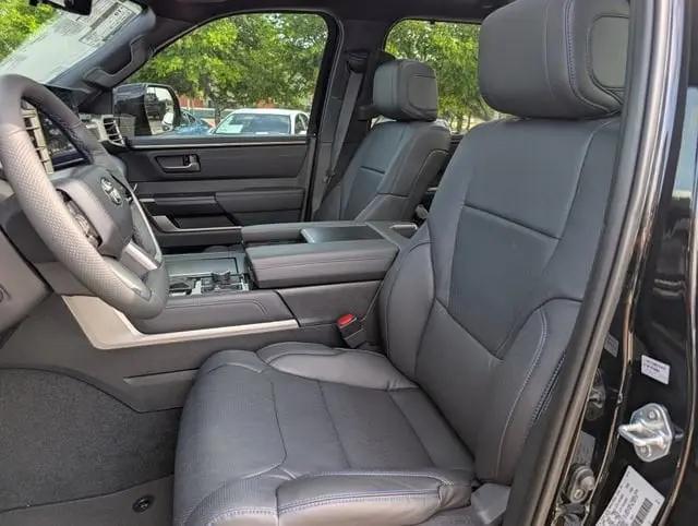 2026 Toyota Tundra Platinum CrewMax 5.5' Bed
