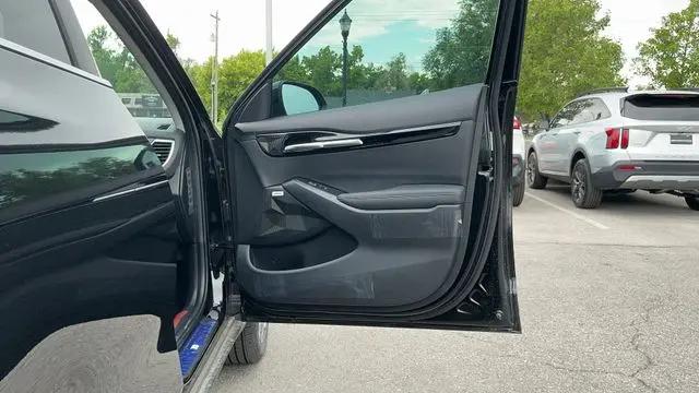 2025 Kia Seltos SX Turbo