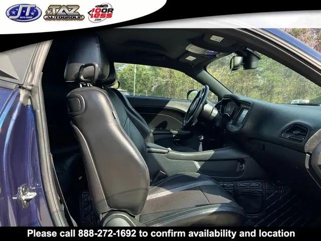 2016 Dodge Challenger R/T Plus