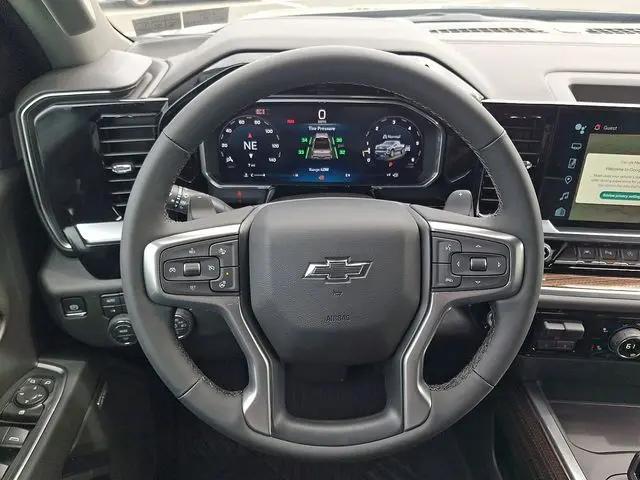 2026 Chevrolet Silverado 1500 4WD Crew Cab Short Bed RST