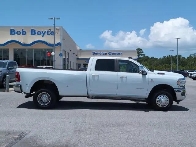 2024 Ram 3500 Laramie Crew Cab 4x4 8 Box