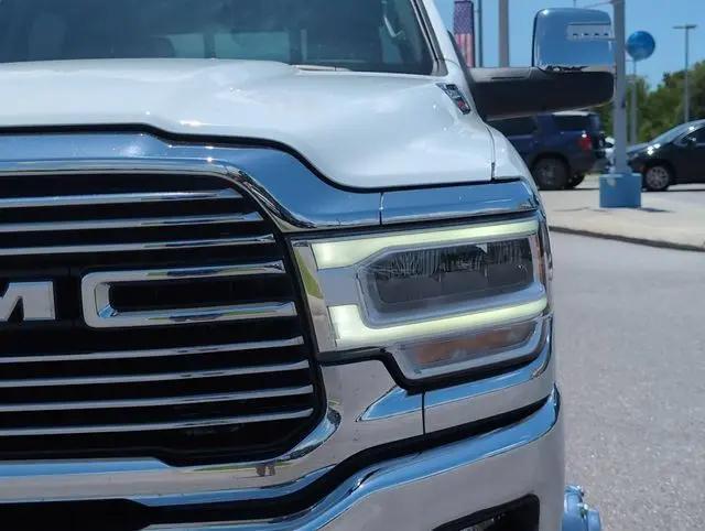 2024 Ram 3500 Laramie Crew Cab 4x4 8 Box