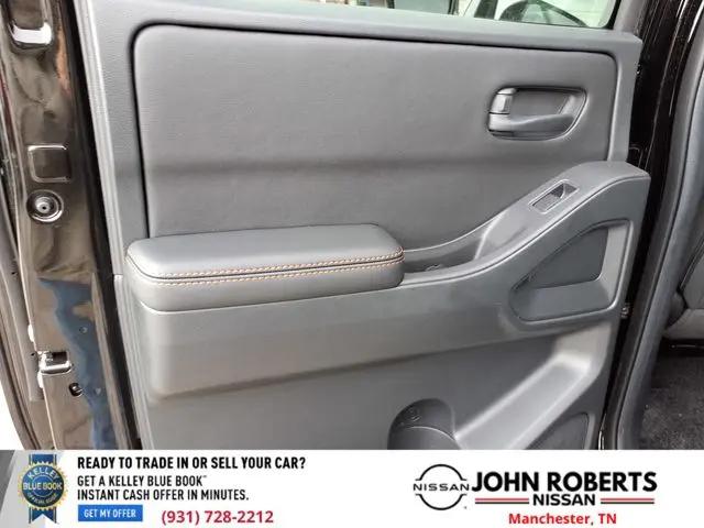 2026 Nissan Frontier Crew Cab PRO-4X 4x4