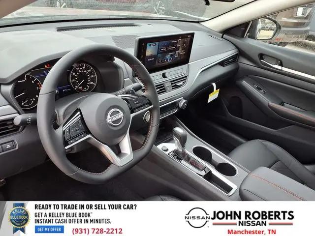 2026 Nissan Altima SR FWD